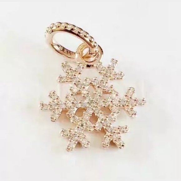 Pandora rose gold pave sparkling snowflake charm. - Picture 4 of 8